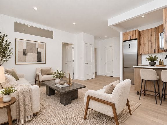 2-bedroom apartment in Columbia Street Waterfront District 1