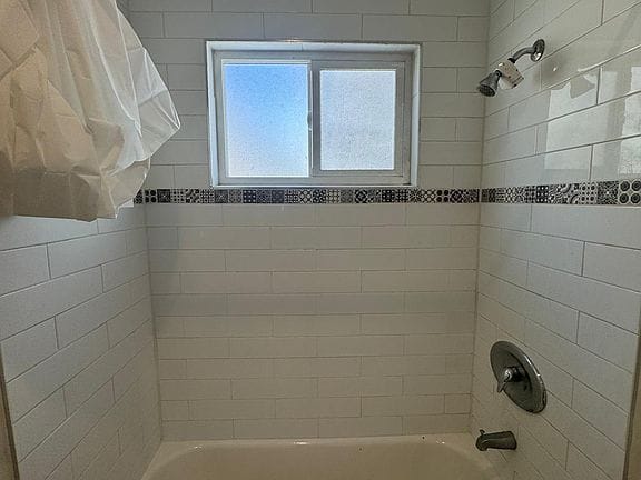 2-bedroom apartment in Hollywood 7