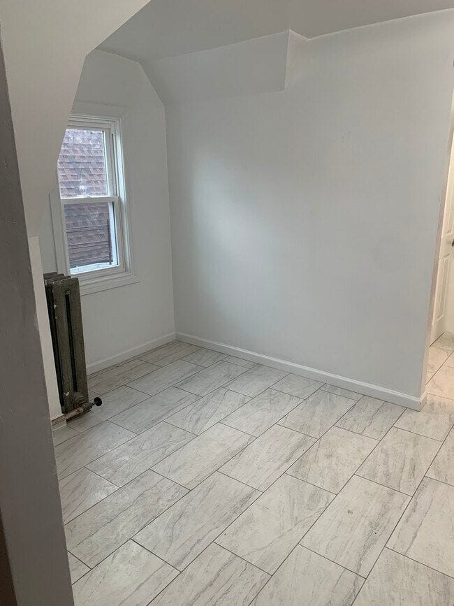 2-bedroom apartment in Flatlands 5