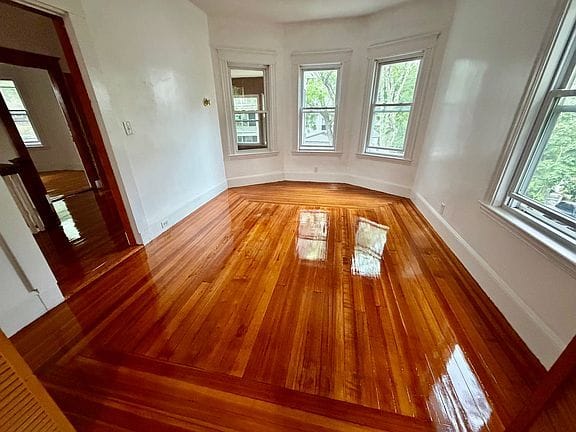 3-bedroom apartment in Dorchester 11