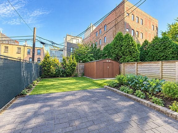 1-bedroom apartment in Clinton Hill 6