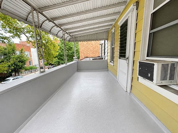 2-bedroom apartment in Bensonhurst 6