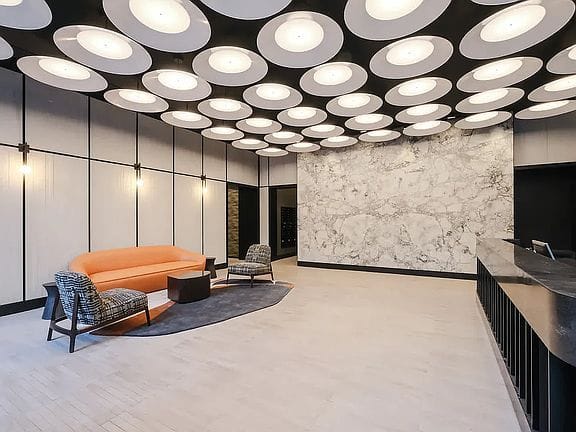 1-bedroom apartment in Chelsea 10