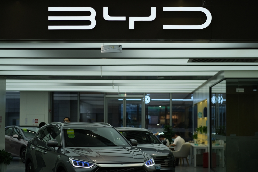 BYD Luncurkan Tiga Mobil Listrik di Indonesia