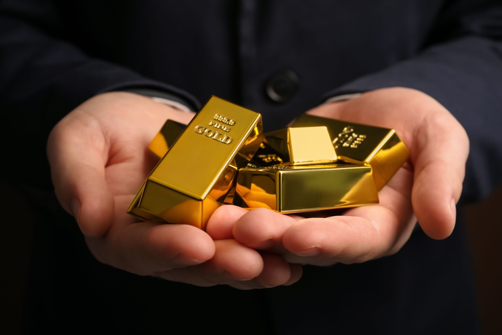 7 Keuntungan Investasi Emas Fisik Digital vs Offline