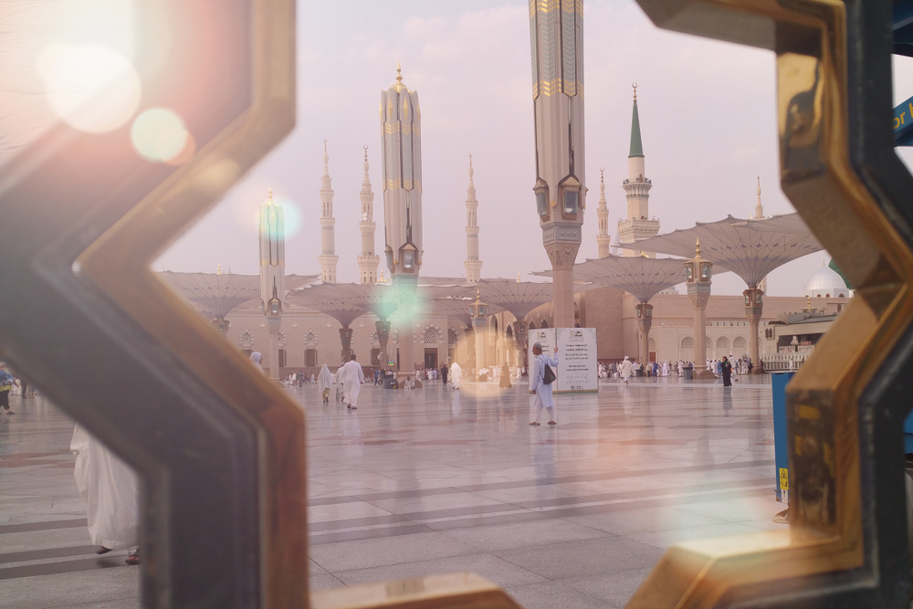 Pergi Umroh Ramadan Bisa Via Kertajati, Ini Cara Syariah Siapkan Modal ke Tanah Suci