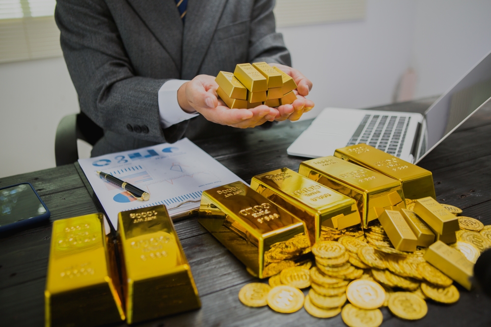 Berapa Alokasi yang Pas untuk Investasi Emas dalam Portofolio, 1%, 5%, 10% atau 15%?