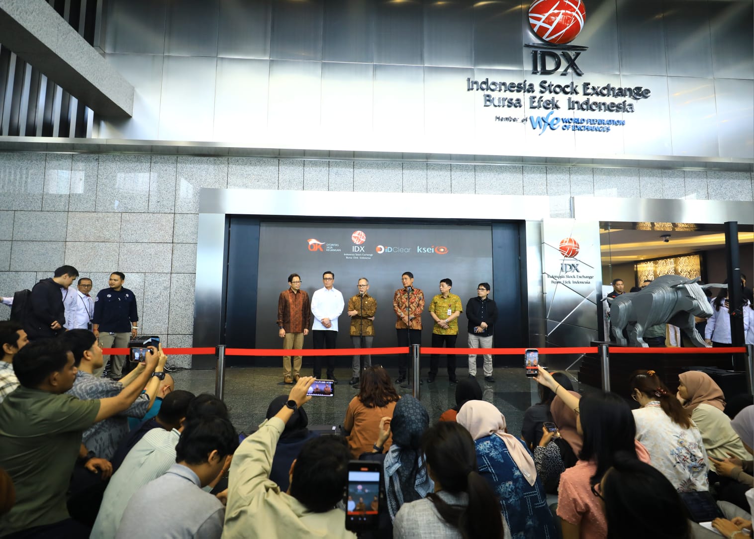 Breaking News: Ketua DK & Jajaran Pengawas Pasar Modal OJK Resmi Mundur, Buntut Isu MSCI