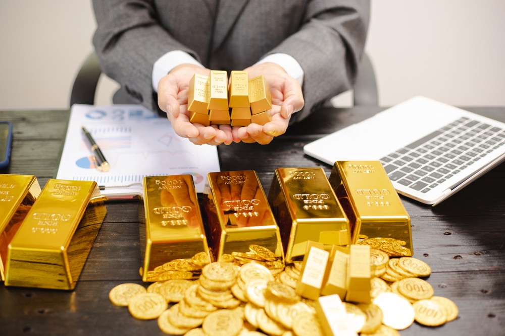 Harga Emas Catat Rekor di atas US$3.800, Potensi Kenaikan 4,7% Jika Menuju US$4.000