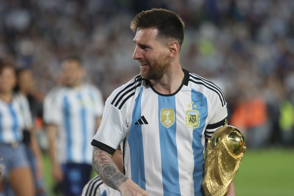 Rumor Batal ke Indonesia, Messi Pernah Sabet 2 Golden Ball Award