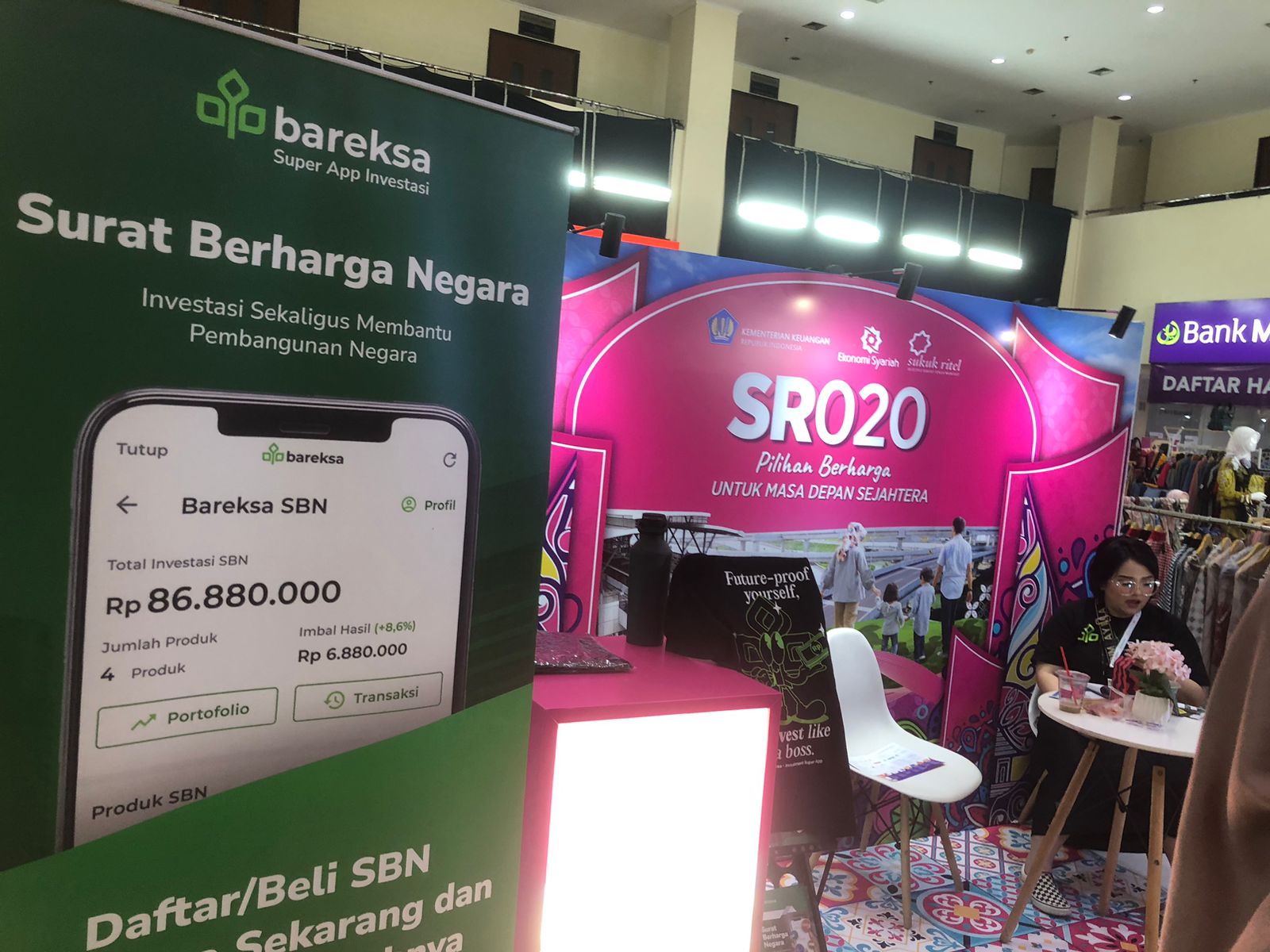 Bareksa Pasarkan SR020 di Dhawa Festival 