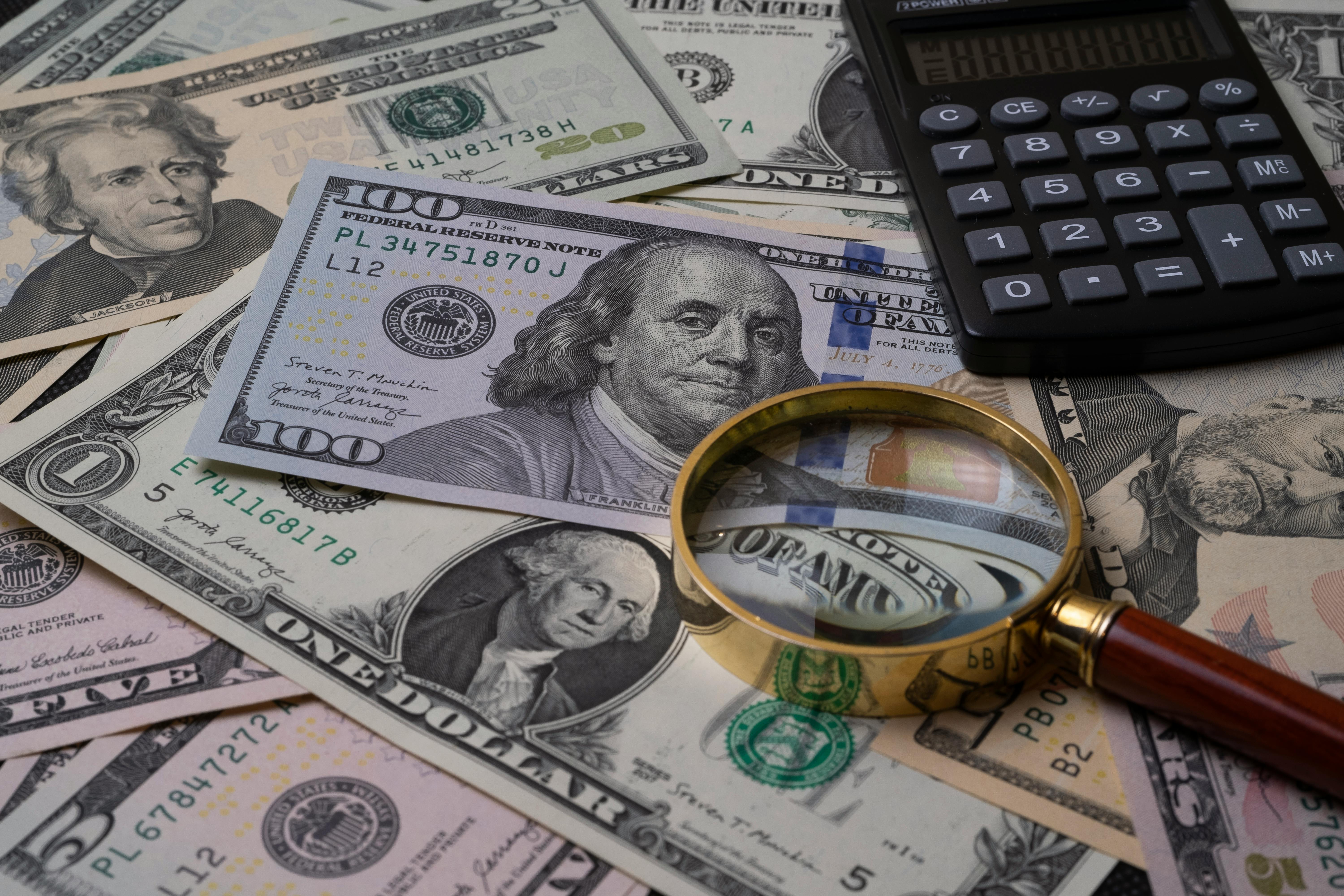 Dolar Menggila, Saatnya Optimalkan Reksa Dana Mandiri Money Market USD!