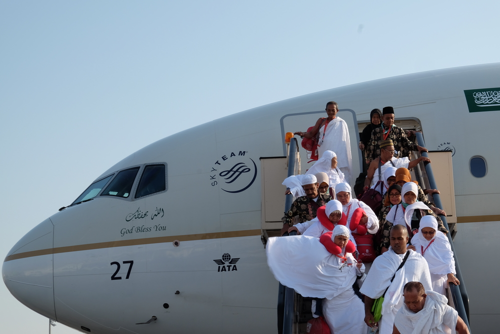 Arab Saudi Cek Penerbangan Umroh di Bandara Kertajati, Ini Cara Nabung Biaya ke Tanah Suci