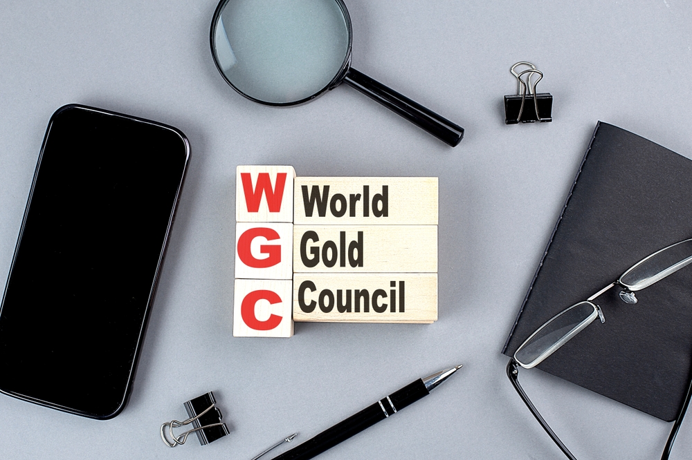 WGC : Harga Emas Naik 3,6% di Agustus 2024, Bagaimana Prediksi September dan 2025?