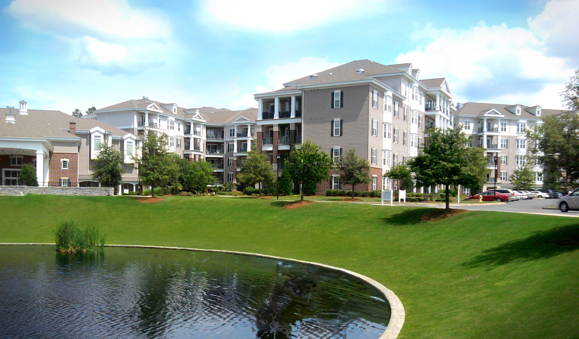 Nursing Home vs. Assisted Living: The Line Isn't Where You Think