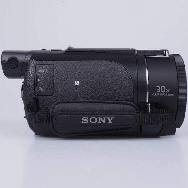 Sony FDR-AXP55 4K Camcorder with Built-In Projector (PAL) 