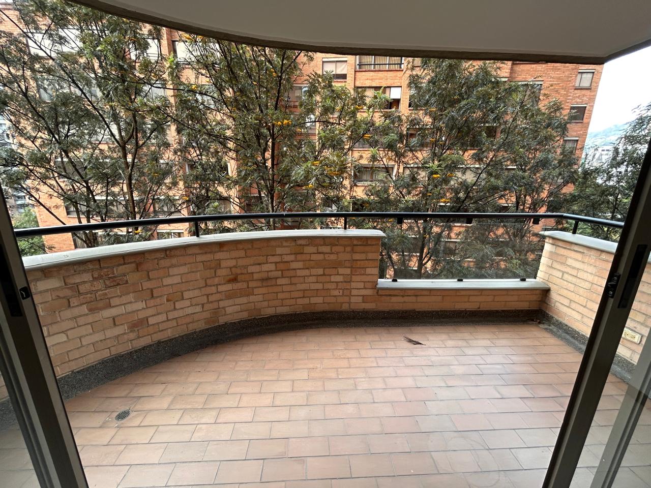 Apartamento en Arriendo en EL POBLADO Imagen de apartamento 1