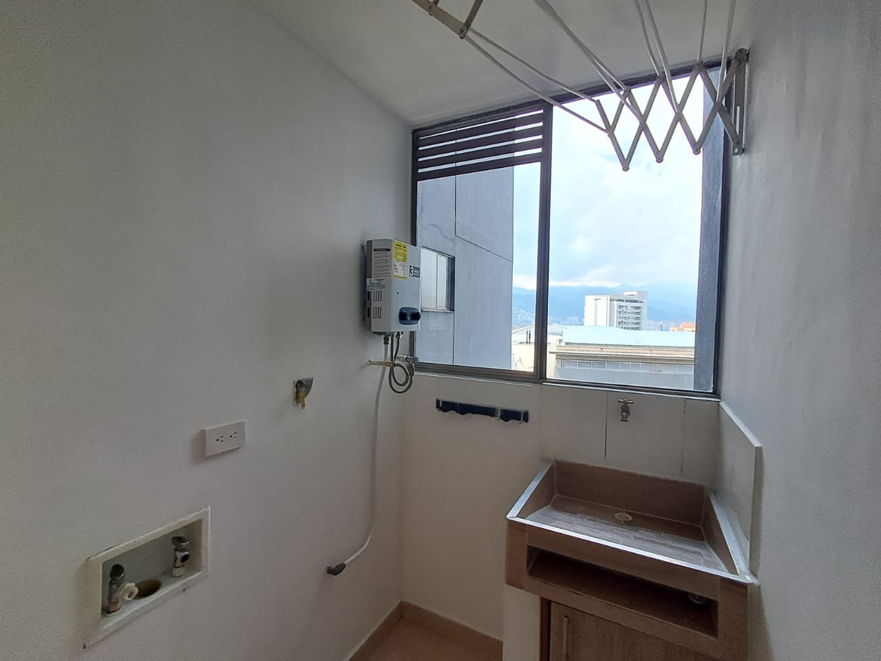 Apartamento en Arriendo en LOS BALSOS NRO 2 Imagen de apartamento 3