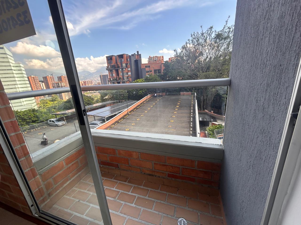 Imagen de Apartamento en arriendo en Antioquia, MEDELLÍN, EL POBLADO Imagen de Apartamento en arriendo en Antioquia, MEDELLÍN, EL POBLADO