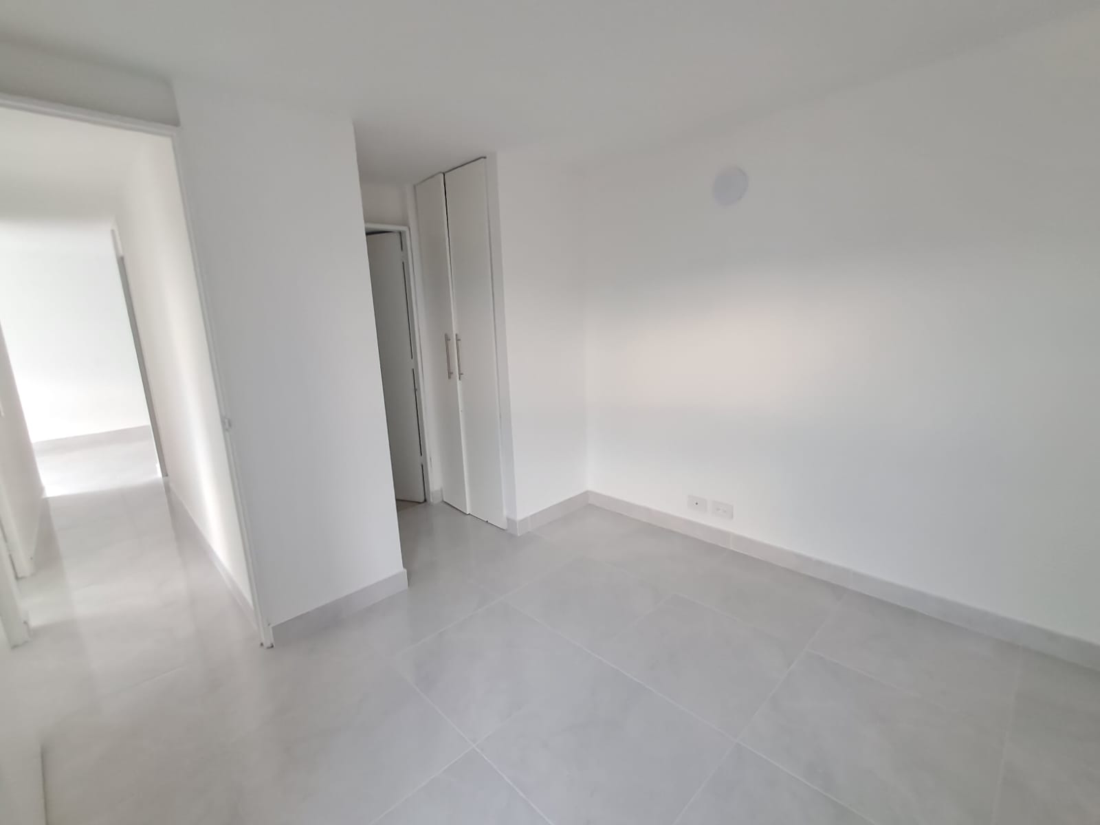 Apartamento en Arriendo en EL POBLADO Imagen de Apartamento 15