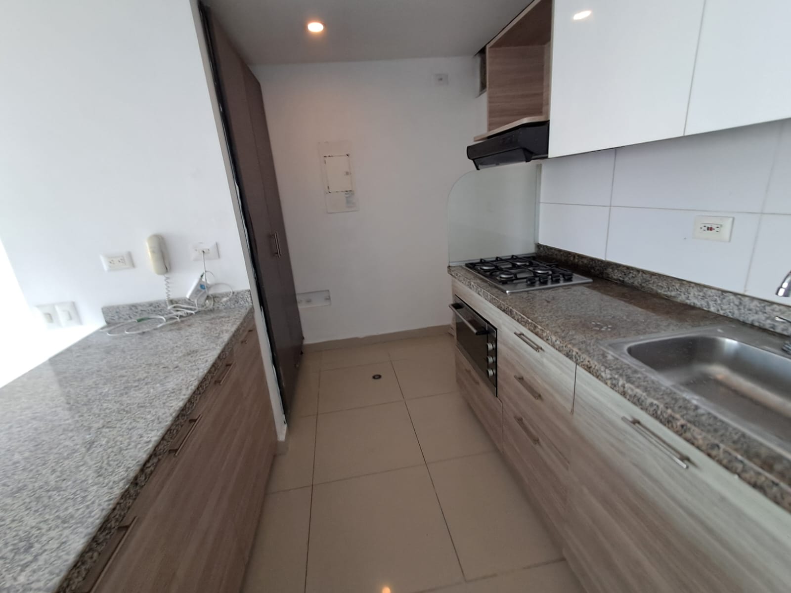 Apartamento en Arriendo en BETANIA Imagen de Apartamento 5