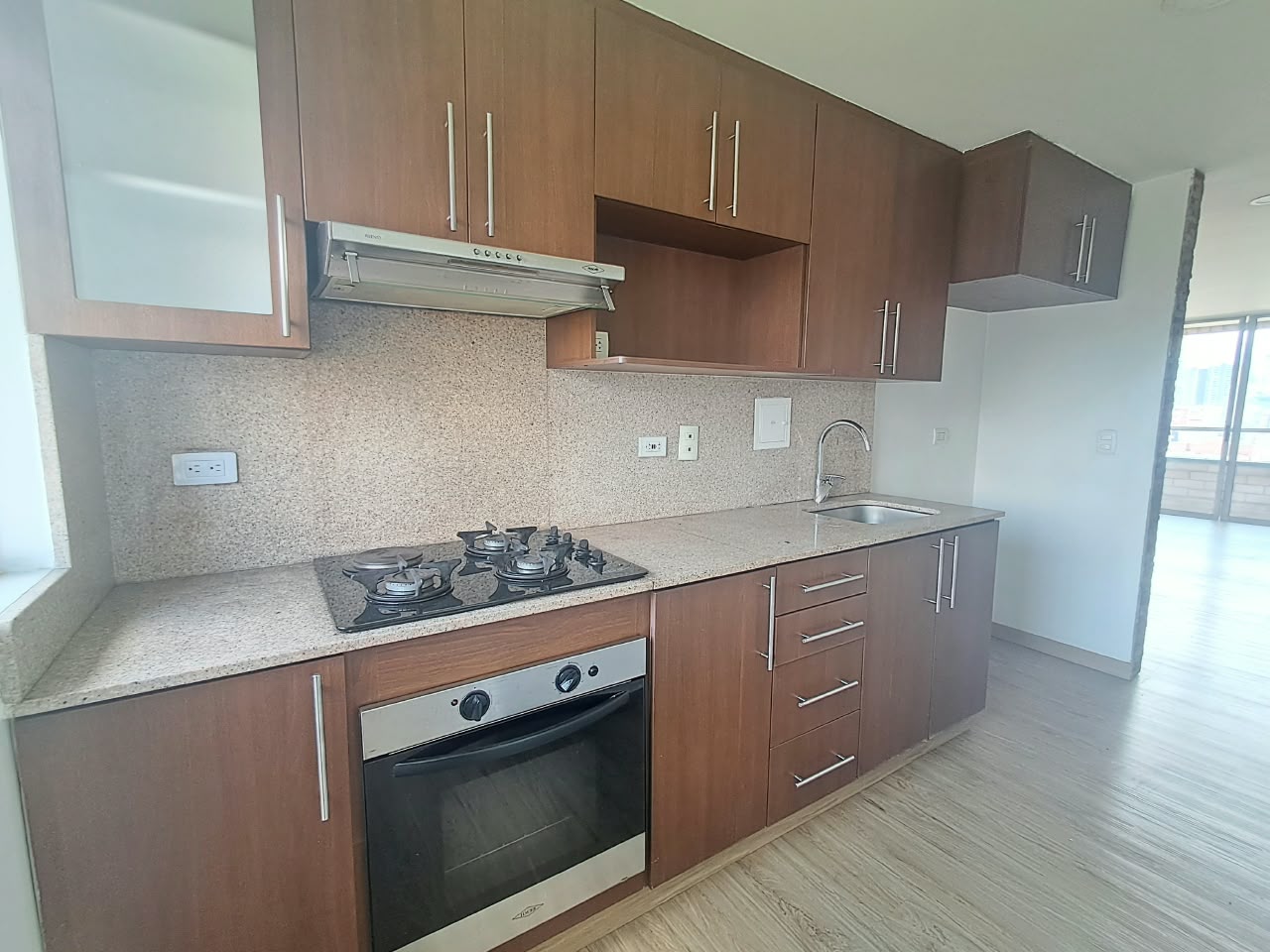 Imagen de Apartamento en arriendo en Antioquia, MEDELLÍN, CASTROPOL