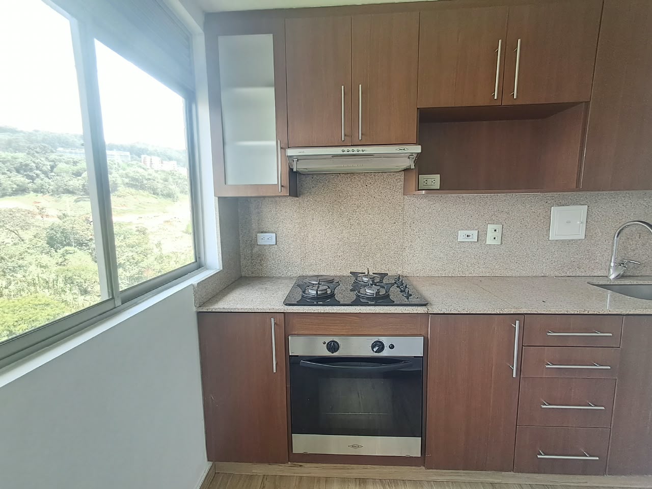 Imagen de Apartamento en arriendo en Antioquia, MEDELLÍN, CASTROPOL