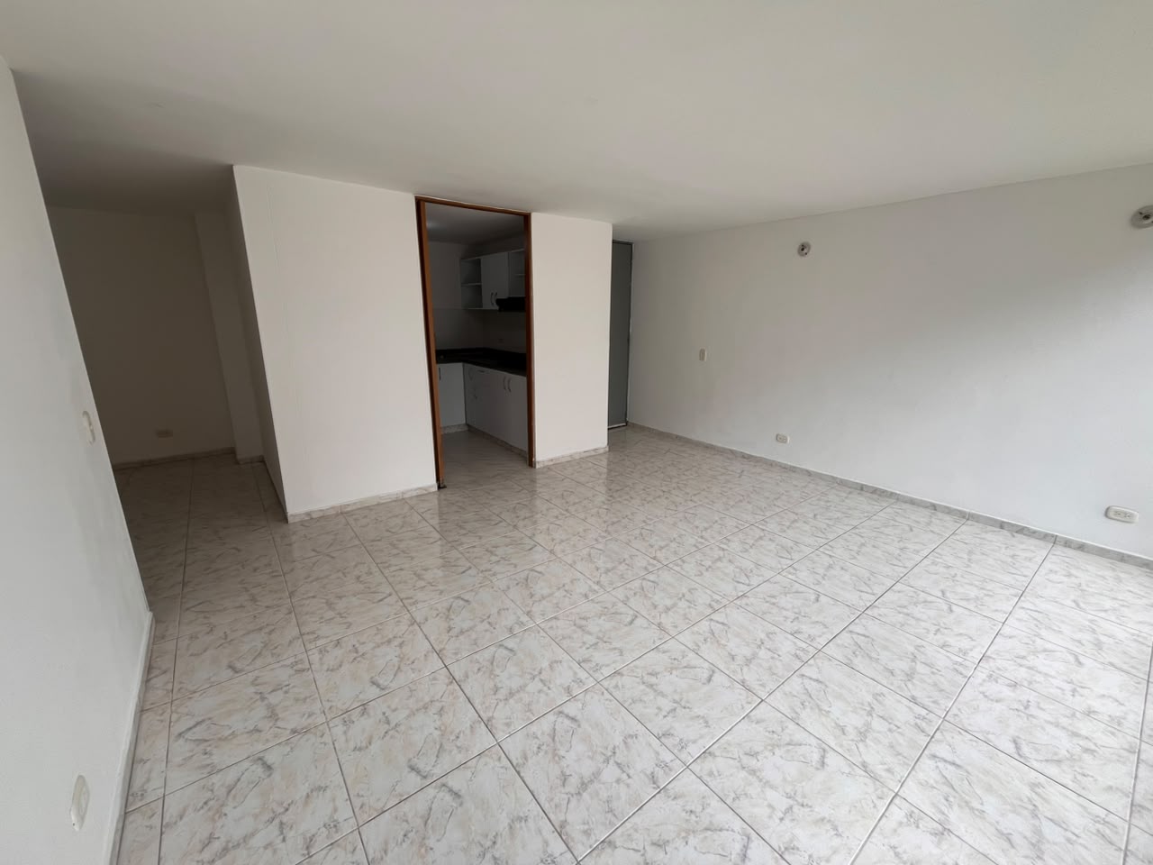 Apartamento en Arriendo en LA COLINA CAMPESTRE Imagen principal de apartamento