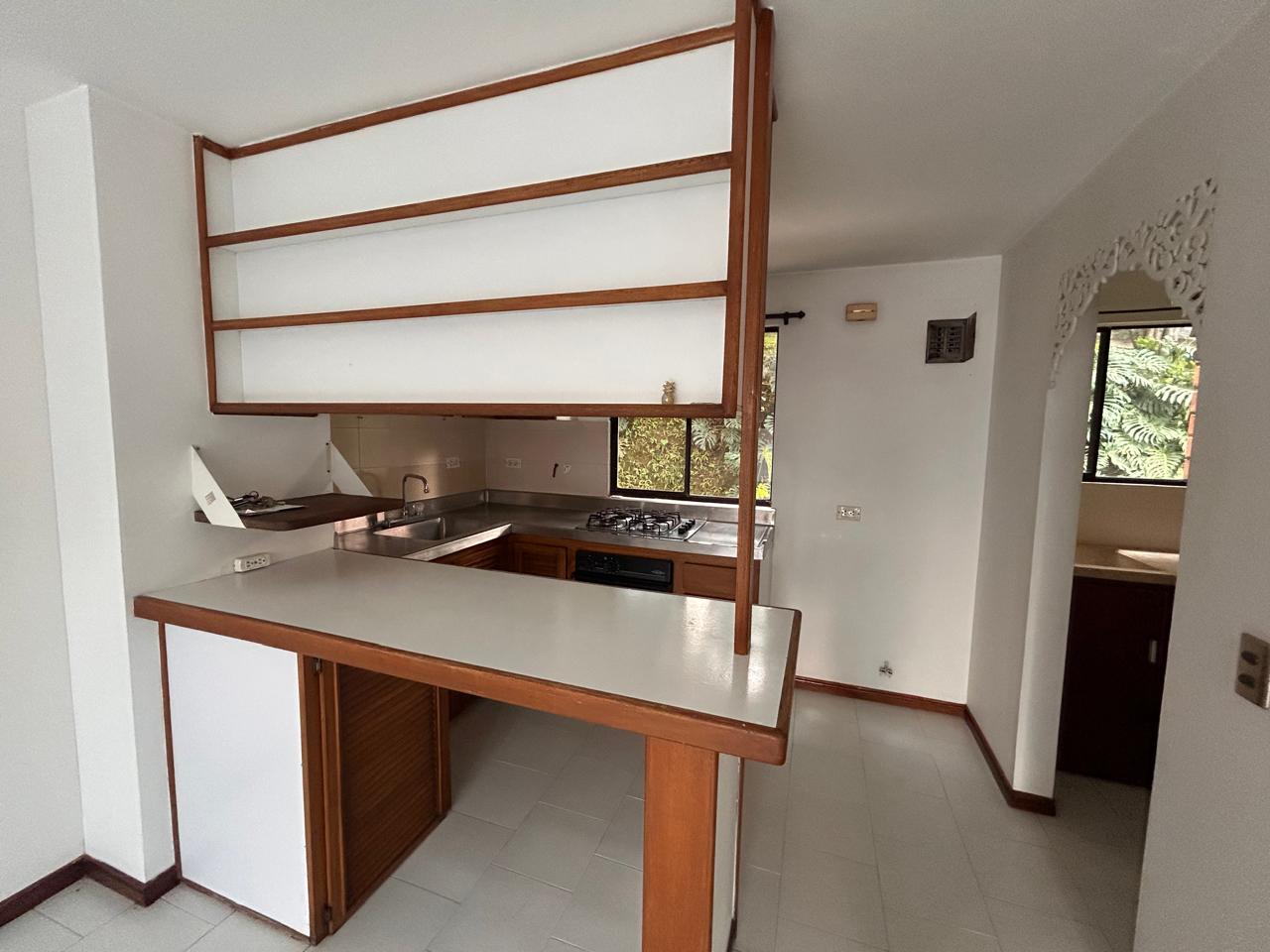 Apartamento en Arriendo en EL POBLADO Imagen de apartamento 3