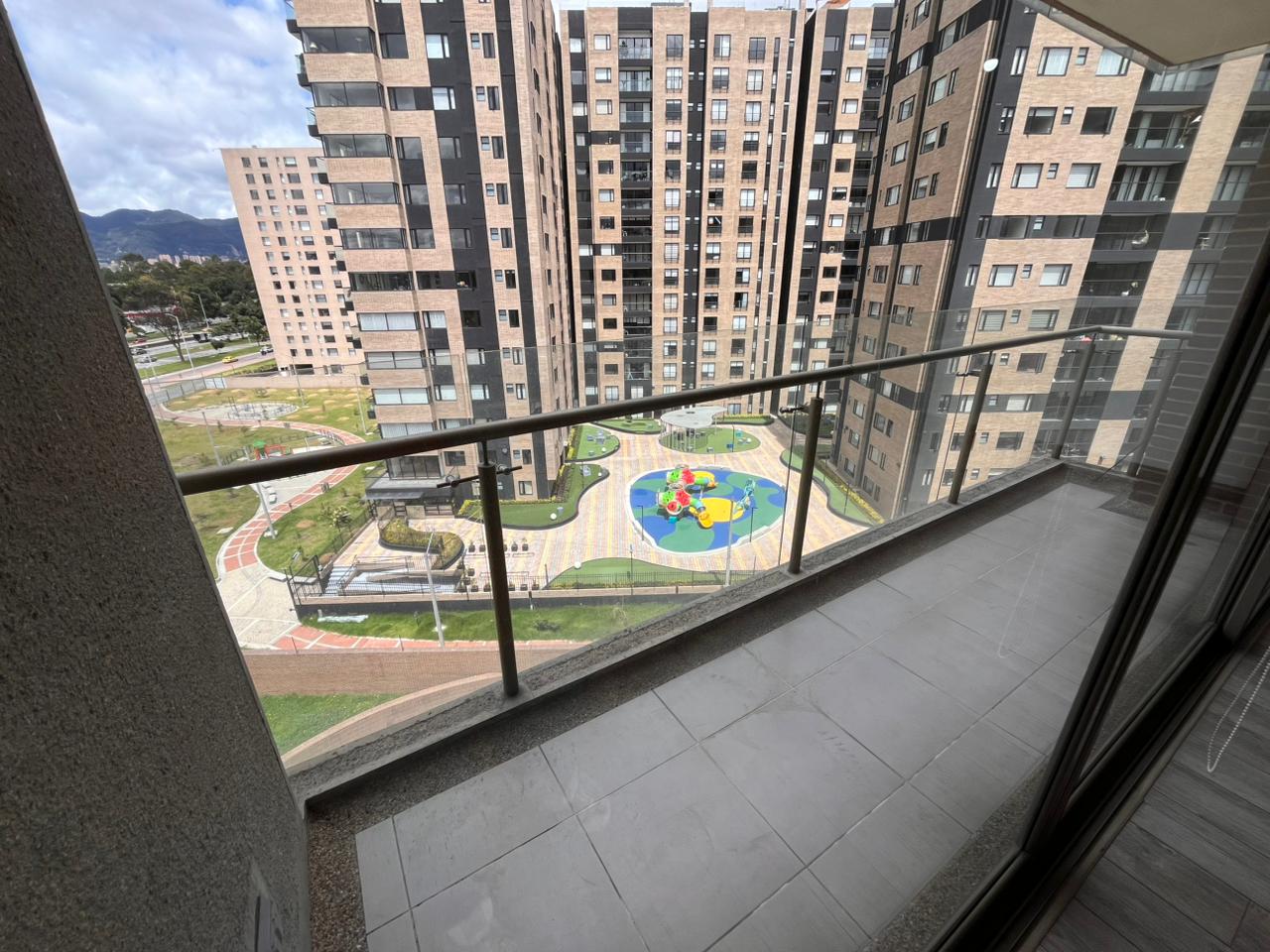 Apartamento en Arriendo en CIUDAD SALITRE NOR-ORIENTAL Imagen de apartamento 3