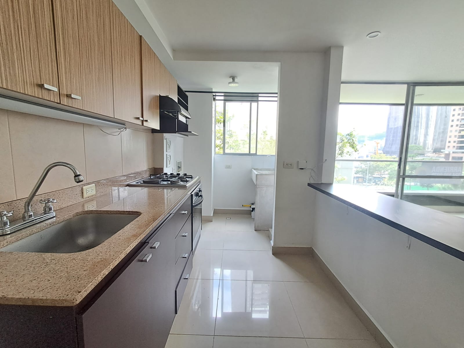 Apartamento en Arriendo en CIUDAD DEL RIO Imagen de apartamento 1