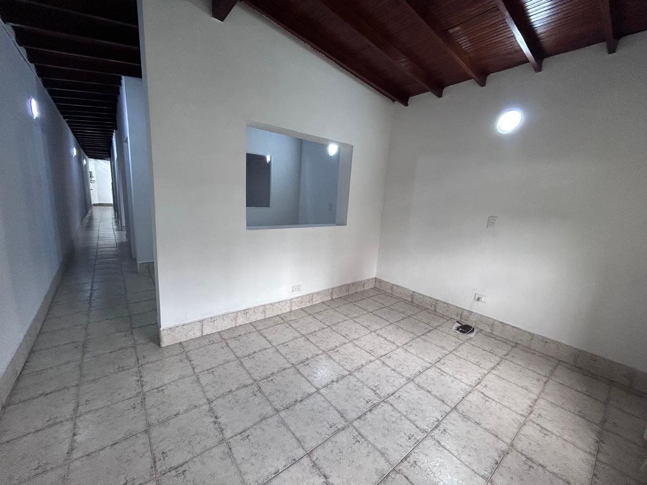 Imagen de Casa en arriendo en Antioquia, MEDELLÍN, BOSTON Imagen de Casa en arriendo en Antioquia, MEDELLÍN, BOSTON