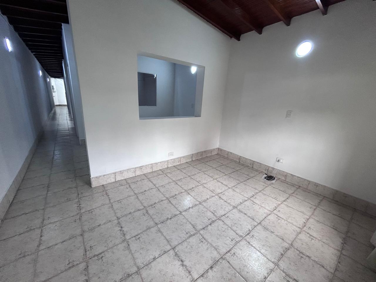 Imagen de Casa en arriendo en Antioquia, MEDELLÍN, BOSTON Imagen de Casa en arriendo en Antioquia, MEDELLÍN, BOSTON