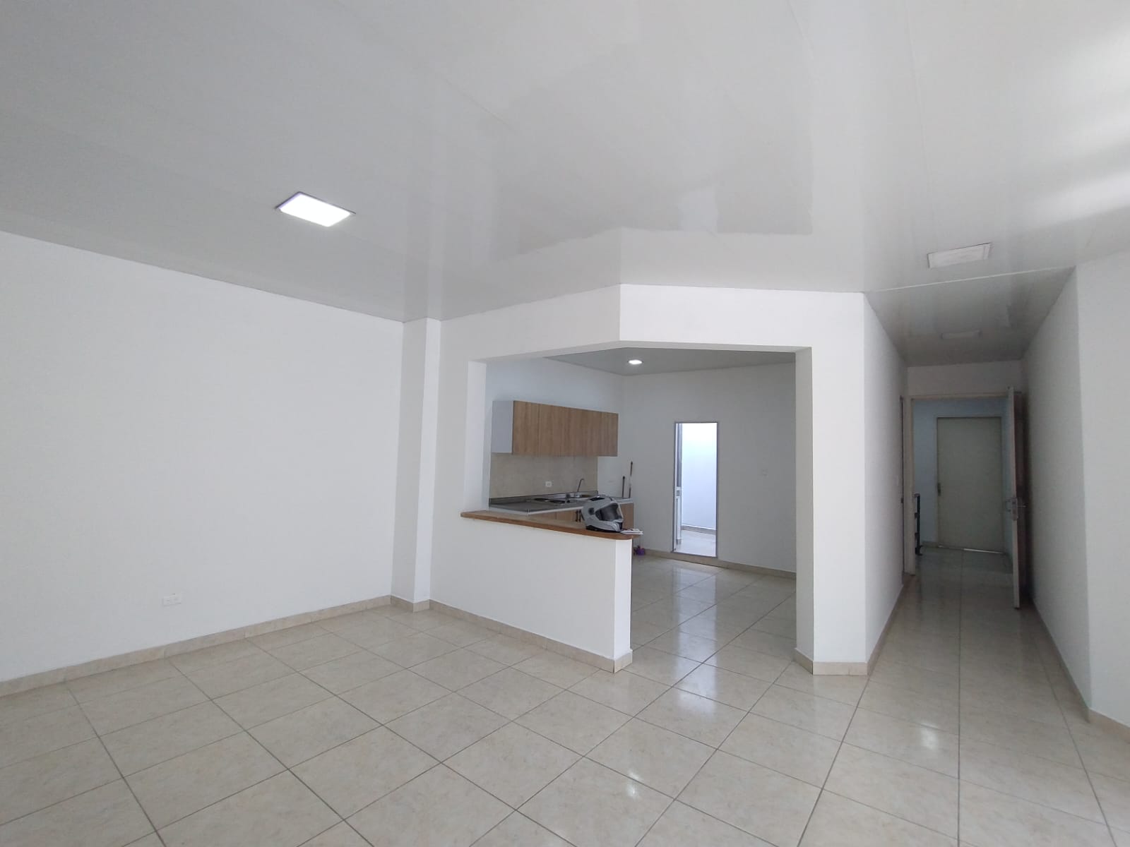 Local en Arriendo en LA CANDELARIA Imagen de local 3