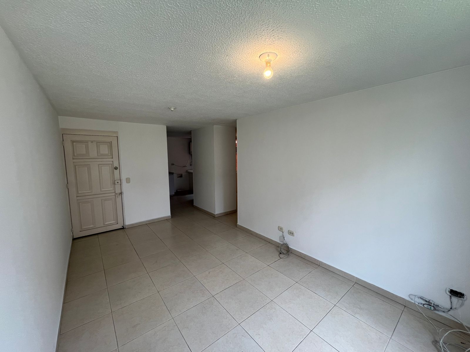 Apartamento en Arriendo en CIUDAD ALSACIA Imagen de apartamento 1