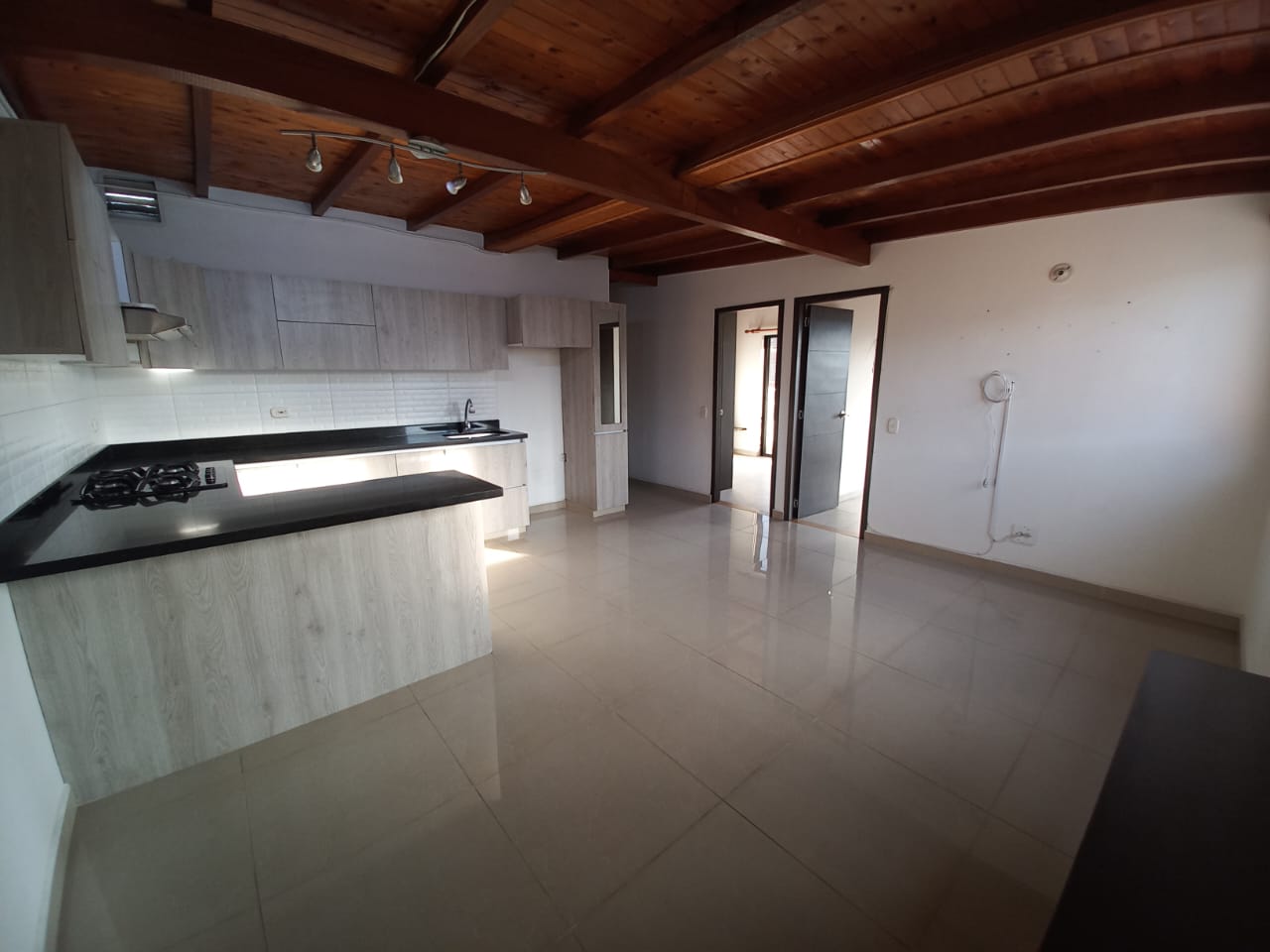 Apartamento en Arriendo en CAMPO VALDES NRO 1 Imagen de apartamento 3