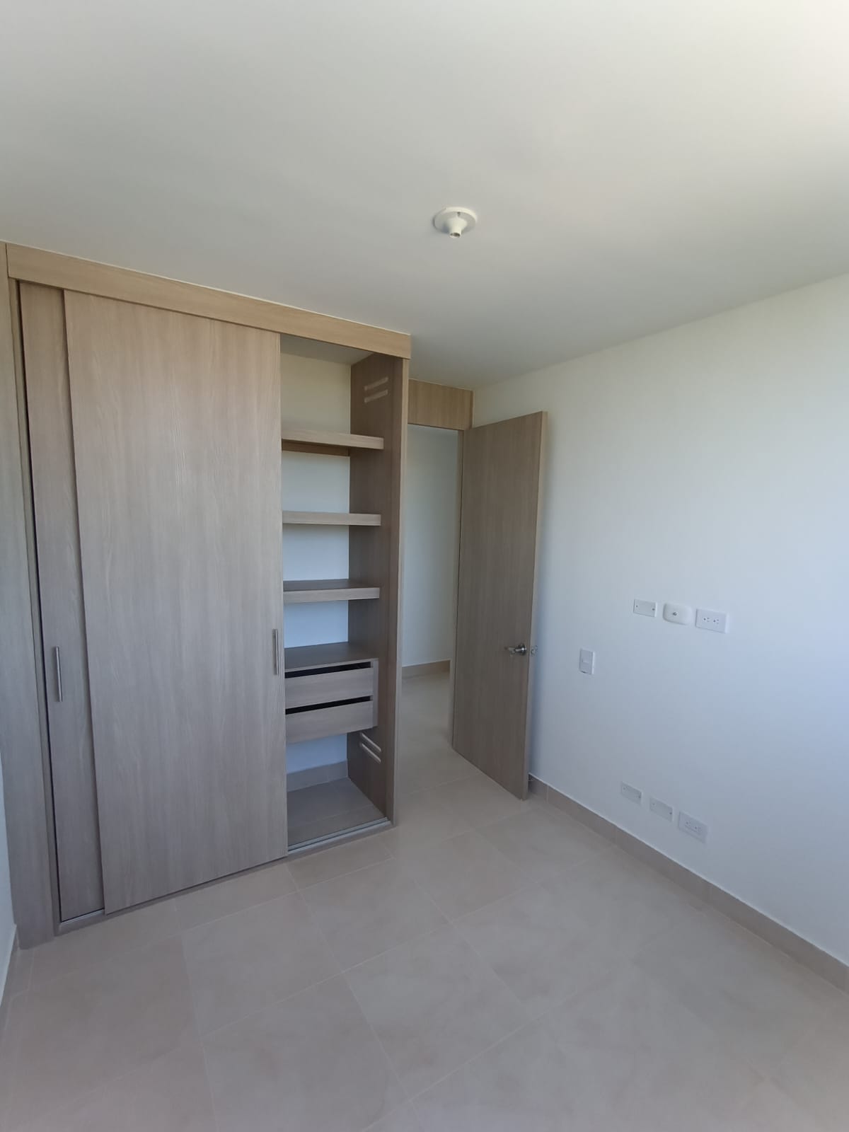 Apartamento en Arriendo en ALAMEDA DEL RIO Imagen de apartamento 2