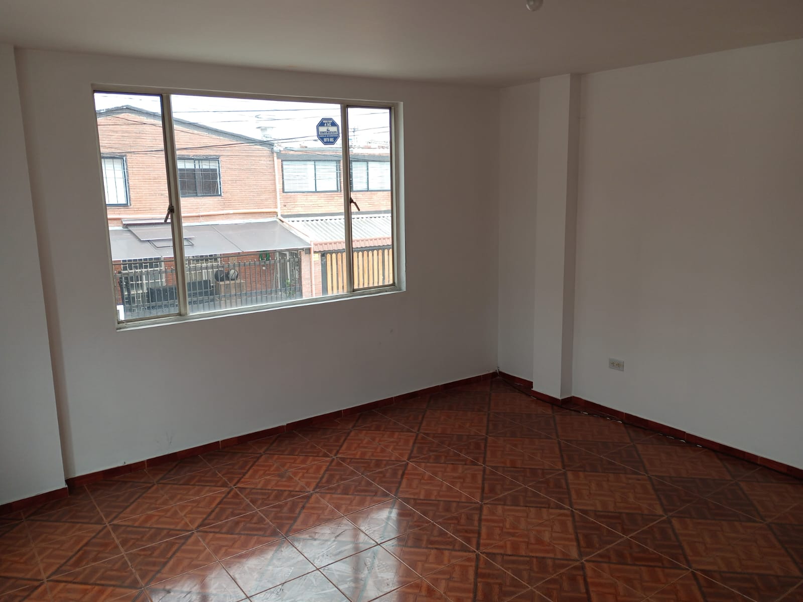 Oficina en Arriendo en LAS MARGARITAS Imagen de oficina 1
