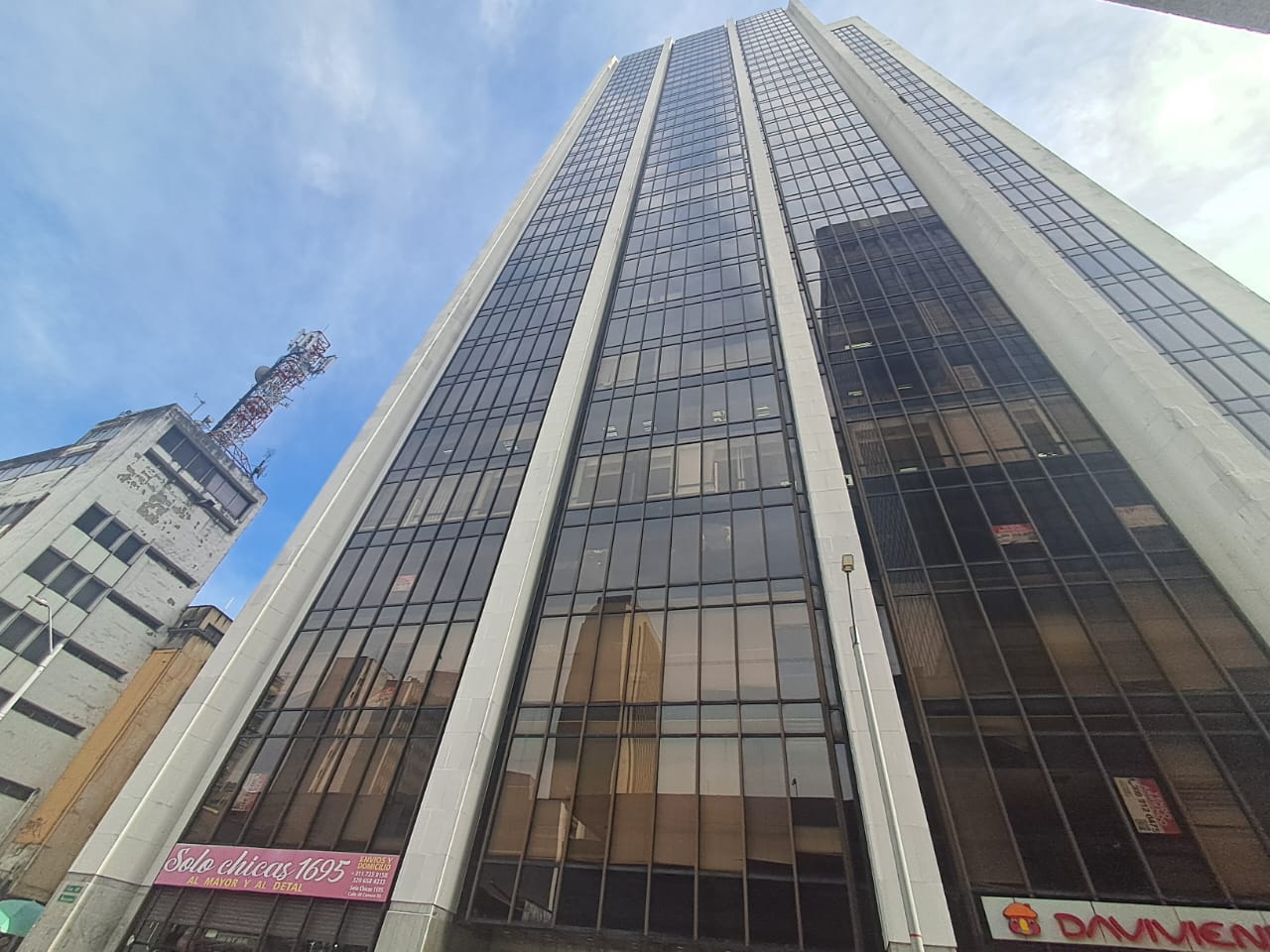 Imagen de Oficina en arriendo en Antioquia, MEDELLÍN, LA CANDELARIA