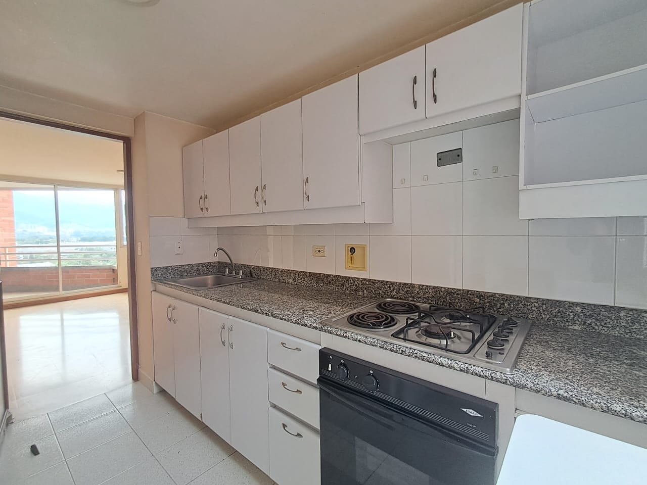 Imagen de Apartamento en arriendo en Antioquia, MEDELLÍN, PATIO BONITO Imagen de Apartamento en arriendo en Antioquia, MEDELLÍN, PATIO BONITO