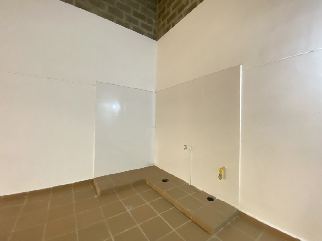 Local en Arriendo en ALAMEDA DEL RIO Imagen de Local 8
