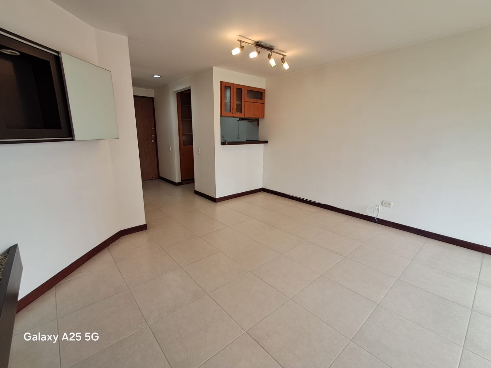 Imagen de Apartamento en arriendo en Antioquia, MEDELLÍN, CASTROPOL