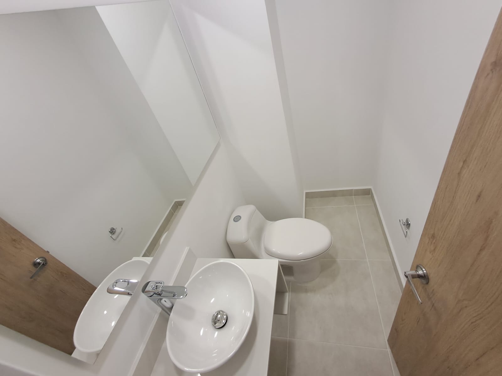 Apartamento en Arriendo en CIUDAD DEL RIO Imagen de apartamento 1