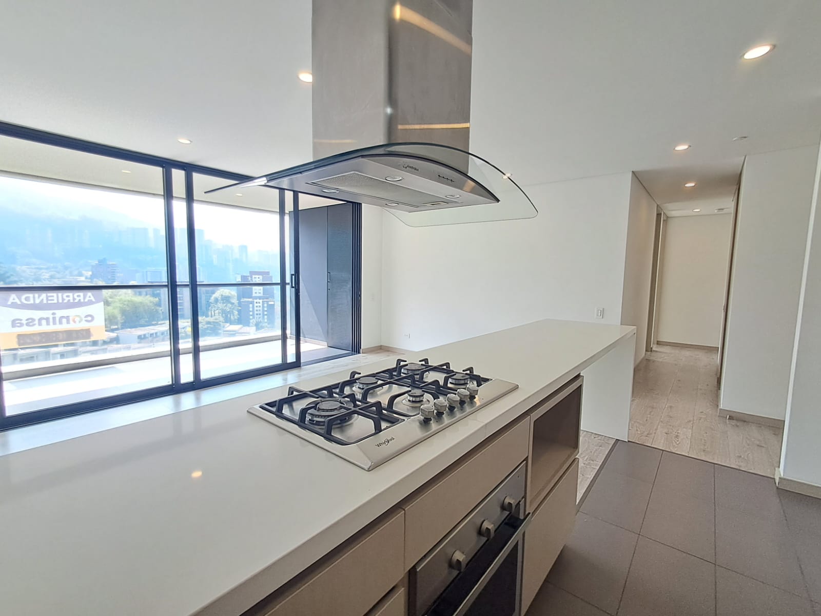 Apartamento en Arriendo en EL POBLADO Imagen de apartamento 2