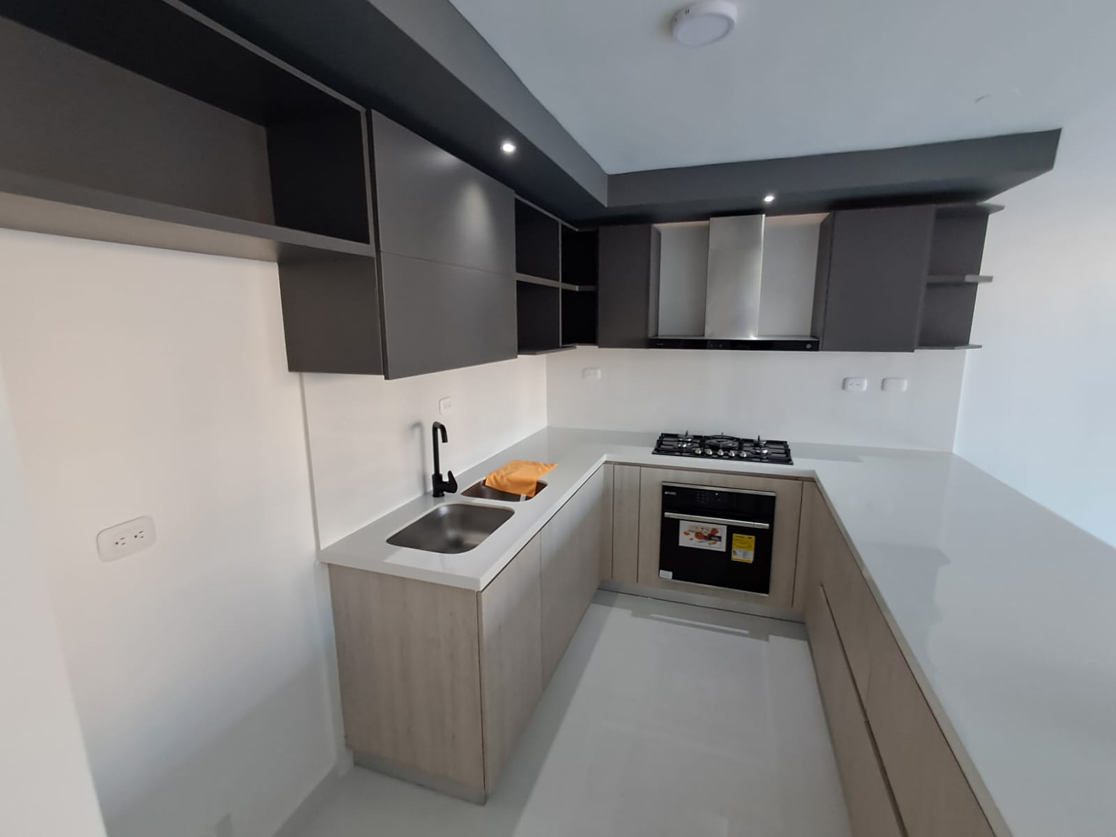 Apartamento en Arriendo en RIO ALTO Imagen de apartamento 3