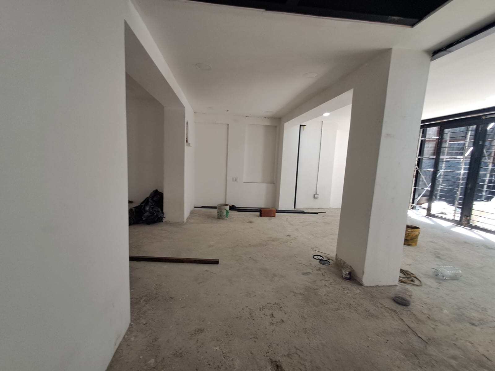 Local en Arriendo en LAURELES Imagen de local 1