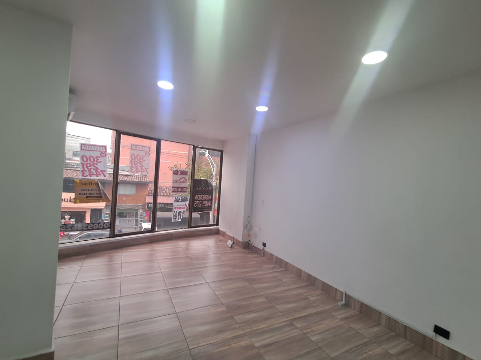 Oficina en Arriendo en EL POBLADO Imagen de oficina 2