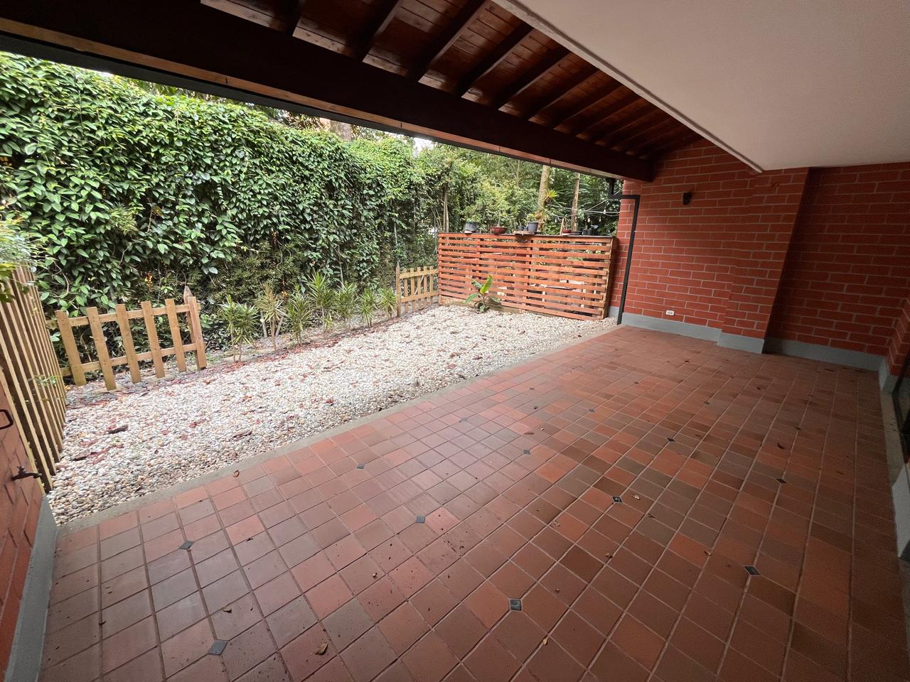 Casa en Arriendo en CUMBRES Imagen de casa 1