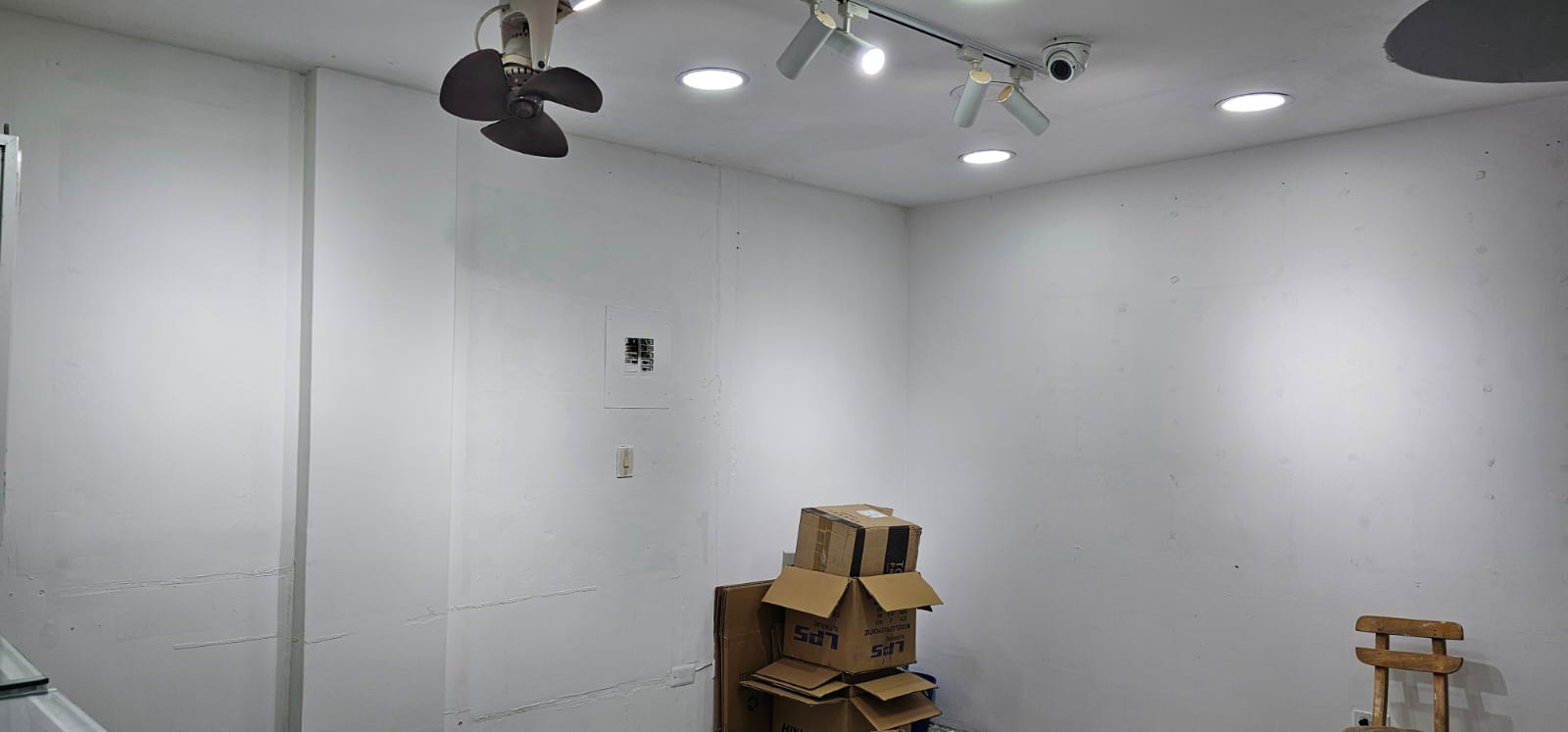 Local en Arriendo en EL ROSARIO Imagen de local 1