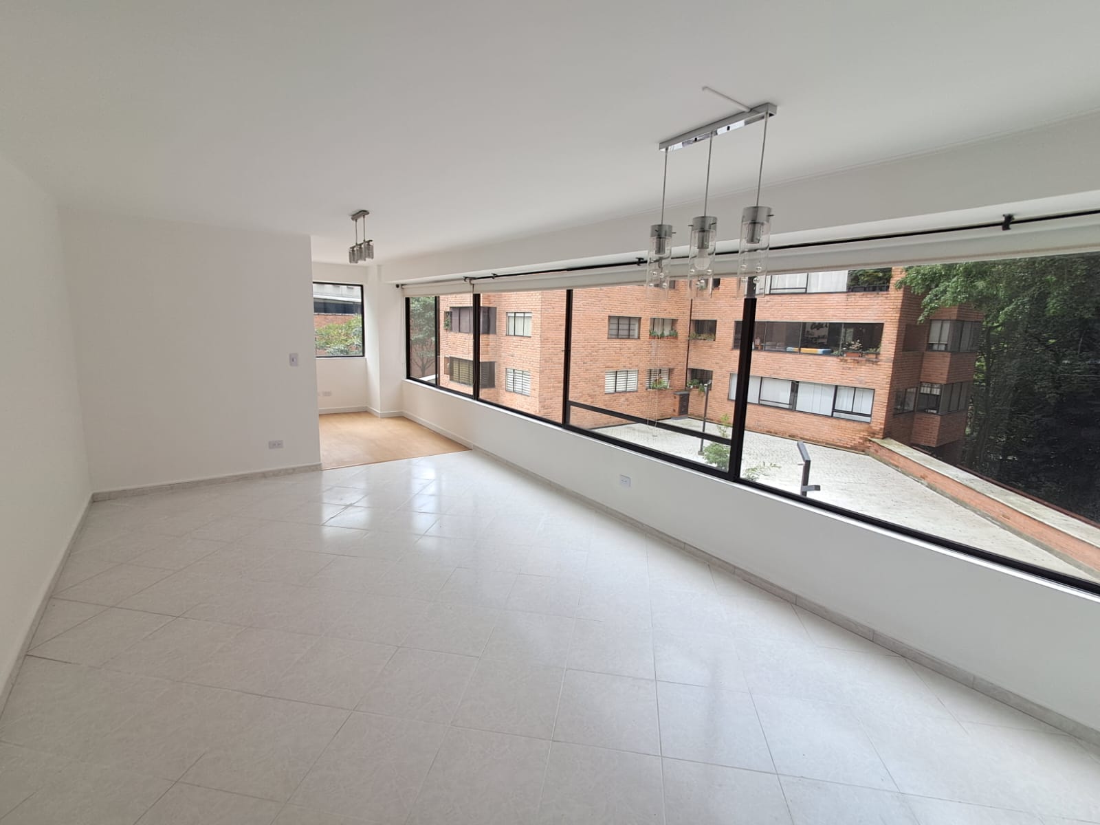 Apartamento en Arriendo en POBLADO Imagen de apartamento 2
